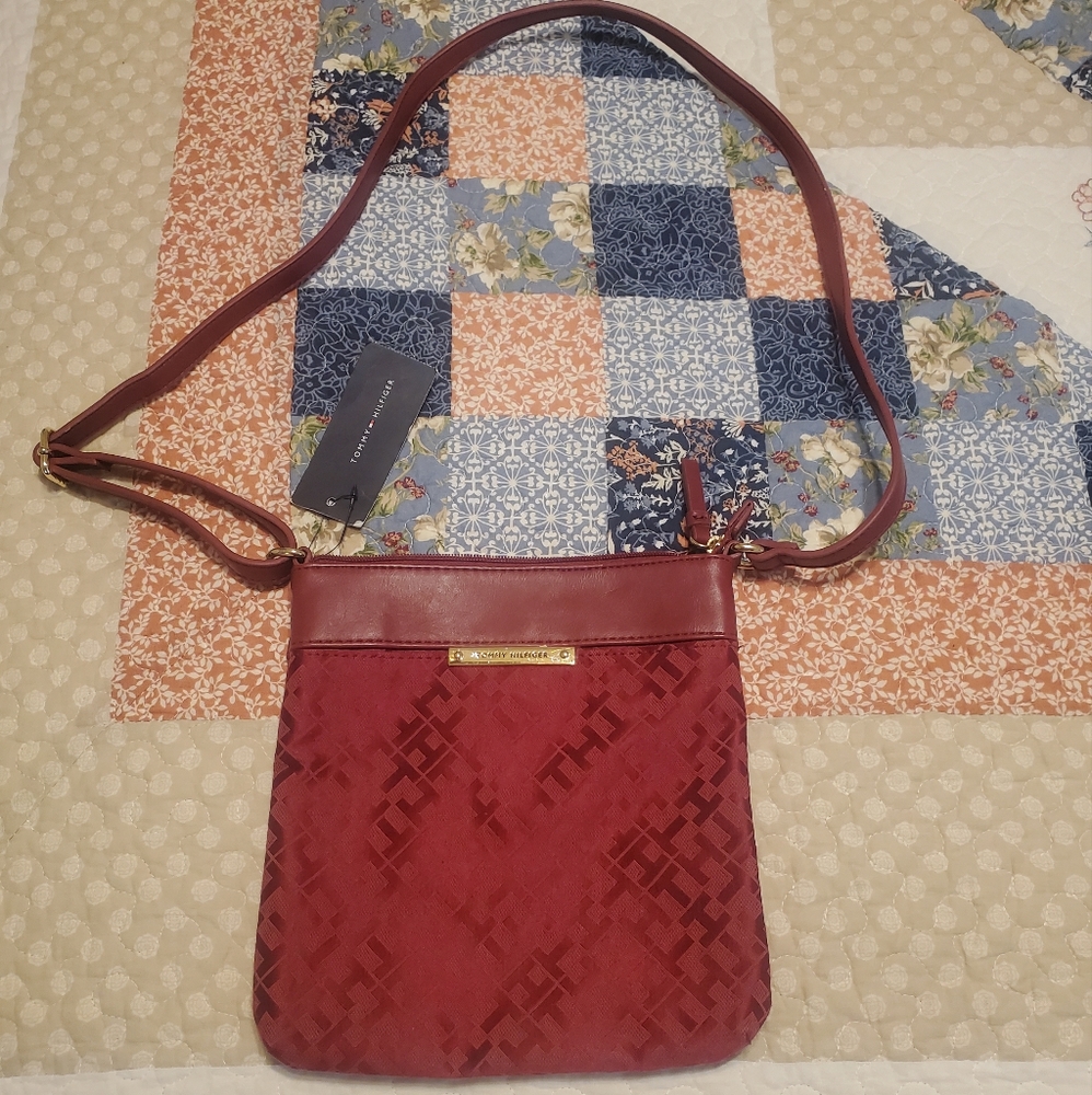 Tommy Hilfiger crossbody bag.